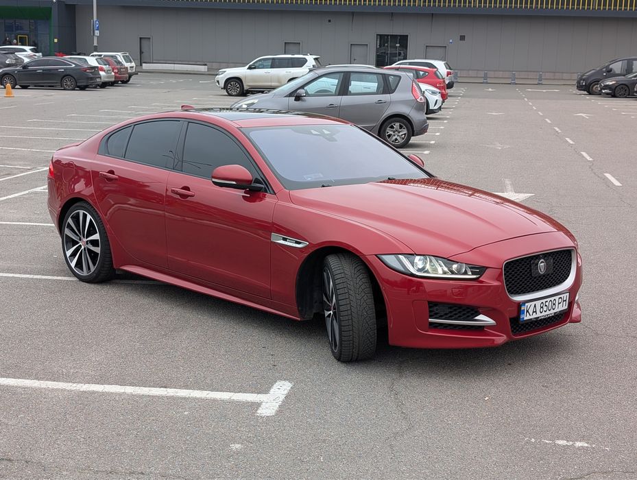 Продам JAGUAR XE X760 R - SPORT 2017г.