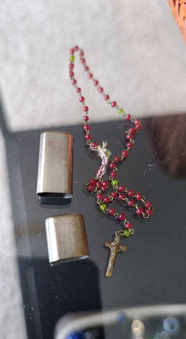 Duas mini caixas de rosário antigas