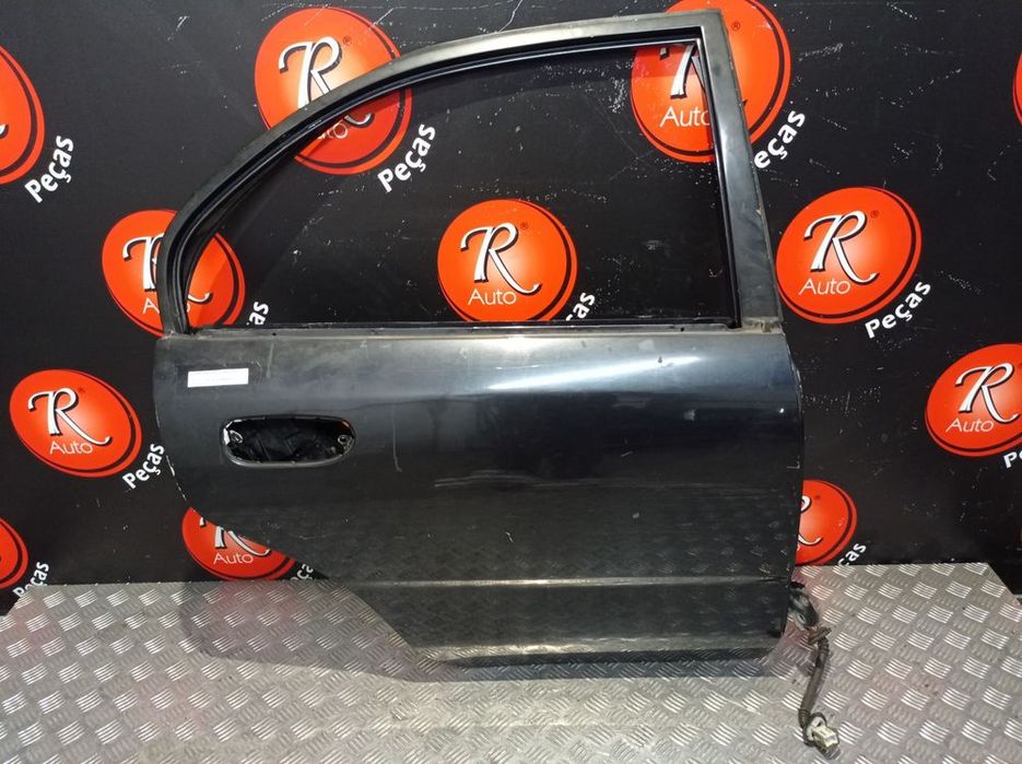 Porta Trás Direita Completa Mitsubishi Carisma (Da_)