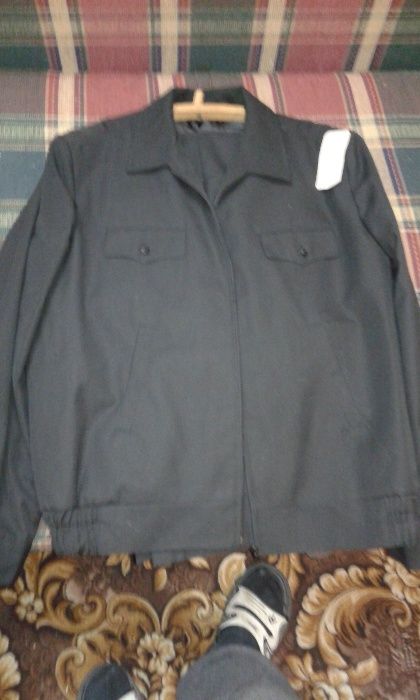 ПРОДАМ мужской спецовочный костюм