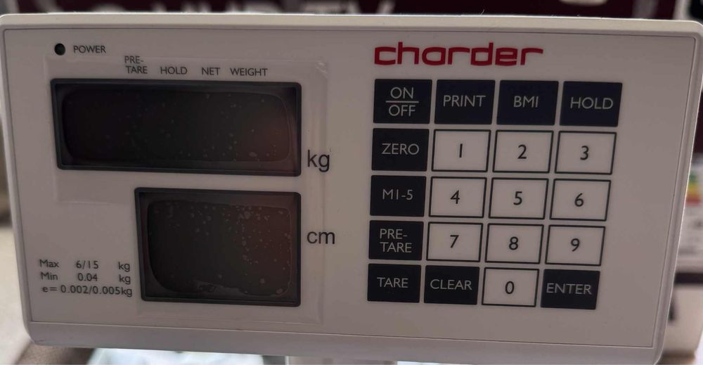 Waga niemowlęca + sprzęt medyczny