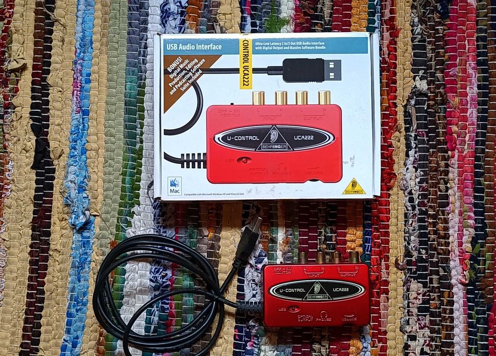 BEHRINGER Usb Audio Interface