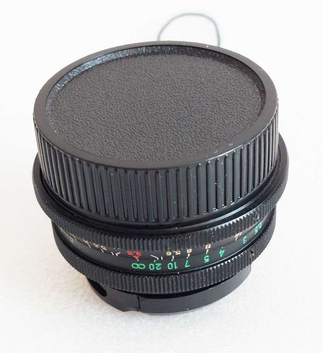 Analogowy obiektyw INDUSTAR