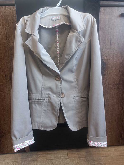 Elegancka marynarka damska S (36)