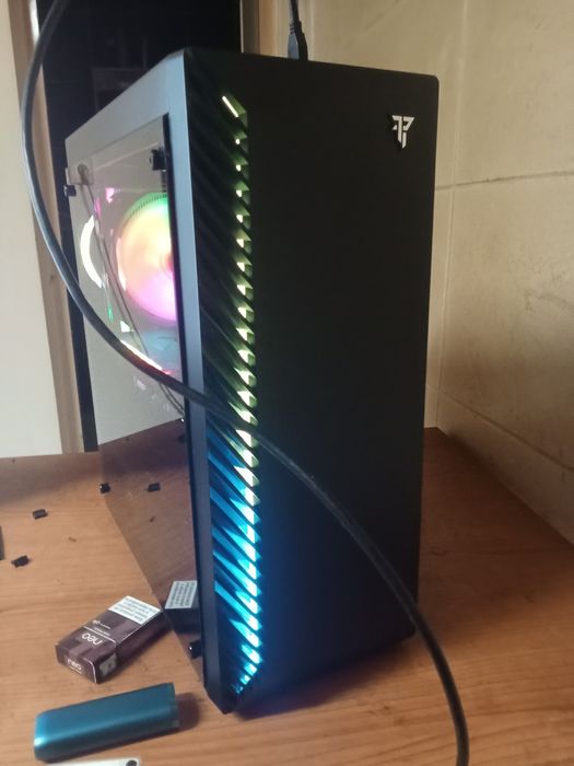 pc gaming top - ryzen 5 5600G - RTX 3060 TI