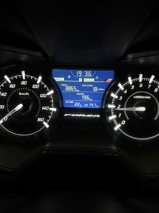 Honda Forza 125 (2022) - Revisão Grande Feita (Correia Nova)