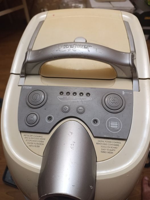Два моющих Пылесоса Zelmer aquawelt 1700w в отличном состоянии