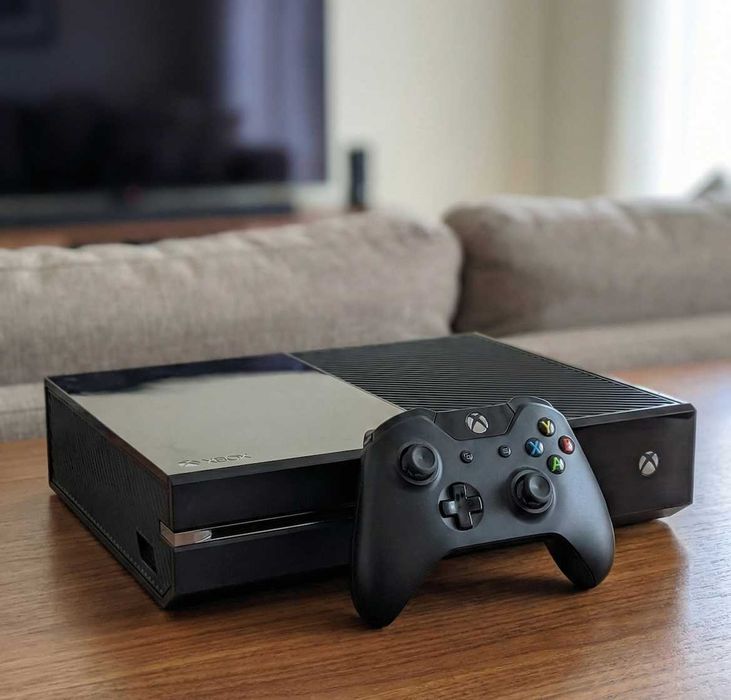 Consola Xbox One 1TB SSD (Upgrade) + Comando