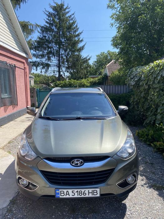 Hyundai AX35 2010