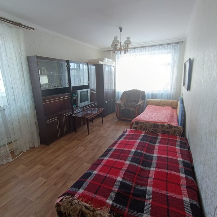 Продам 1 кімнатну квартиру на Попова