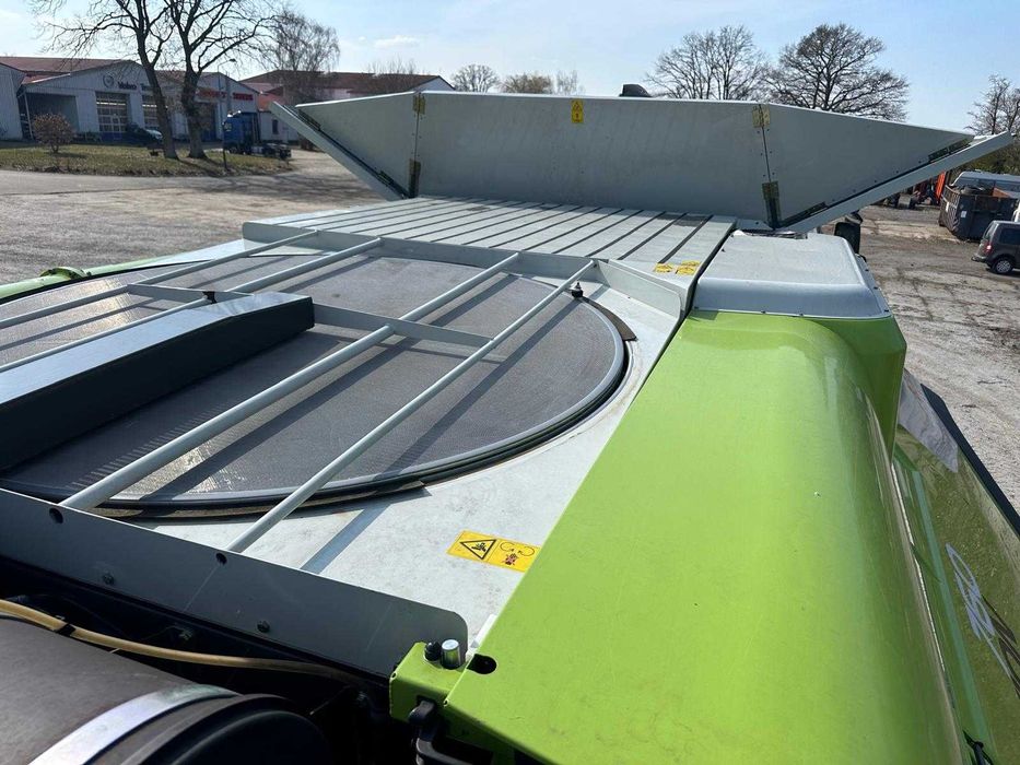 CLAAS LEXION 760 2017 + жатка V930