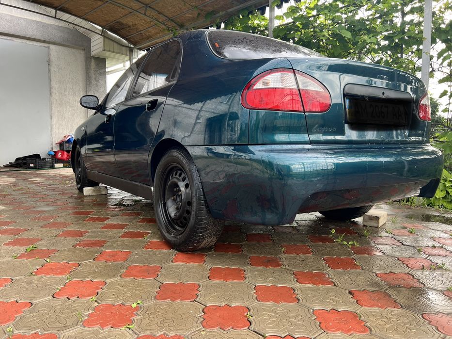 Накладки на пороги ланос