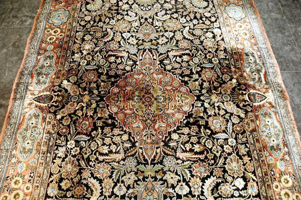 Tapete de SEDA natural de Caxemira com 220cm x 154cm