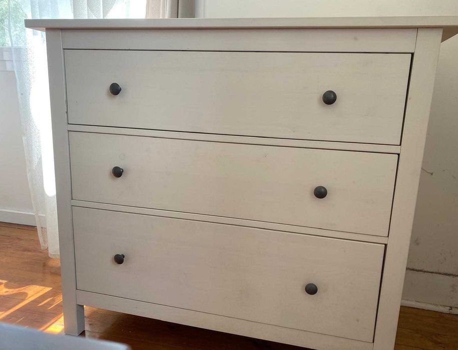 Cómoda IKEA Hemnes