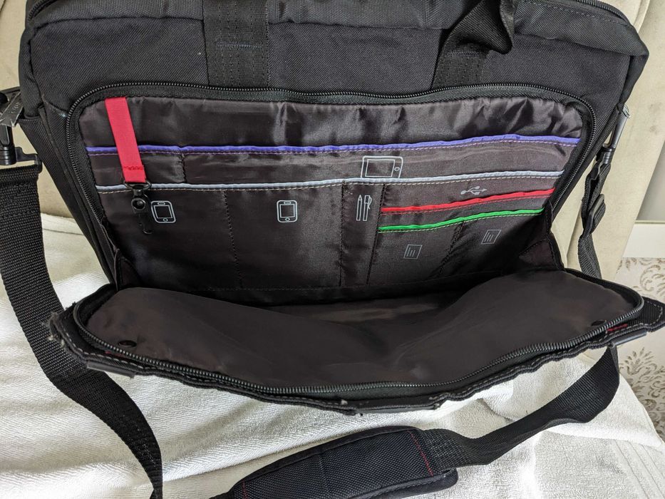 Proteja o seu portátil: Mala Targus Portátil até 15,6" com arrumação