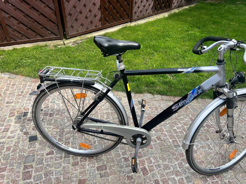 Rower trekkingowy marki Simplex