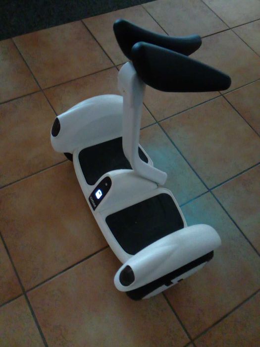 Saguay Pojazd elektryczny dla młodzieży lub dorosłych