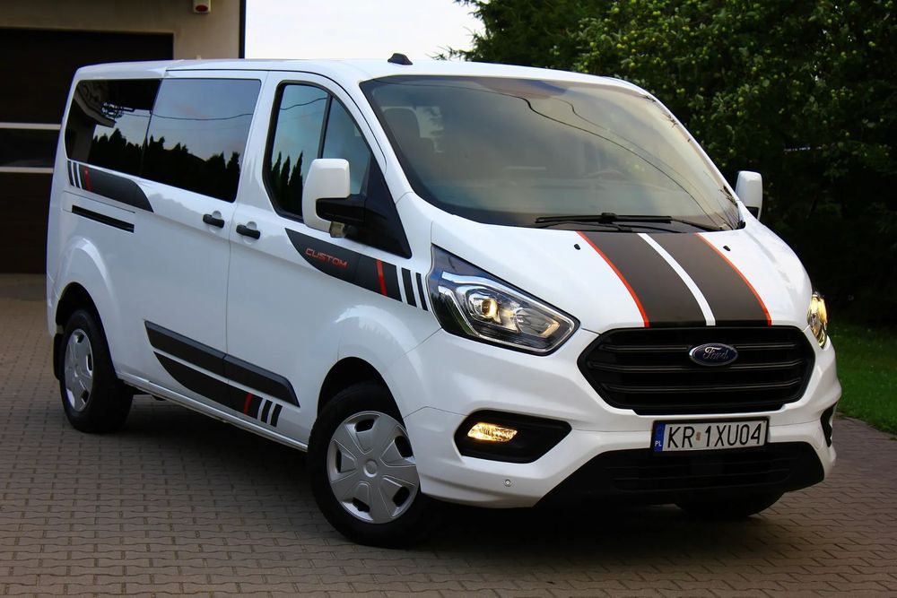 Ford Transit Custom 2.0 TDCI 130KM L2H1 9 OS. LONG Salon PL Bezwypadkowy 100% Serwis FV23%