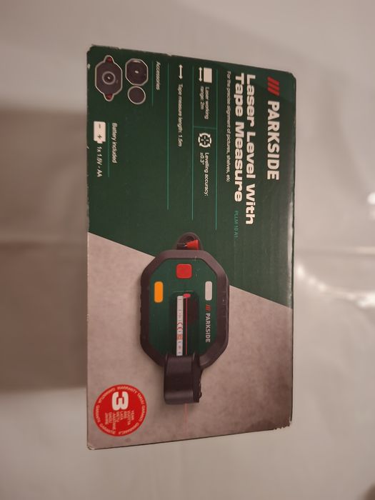 Poziomica laserowa z miarką Parkside PLLM 10 A1.