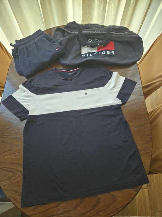Набір орінального одягу Tommy Halfiger original. L