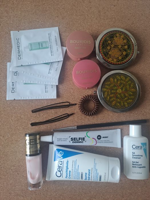 Zestaw kosmetyków nowych i używanych  i pędzel Inglot bourjois Cerave