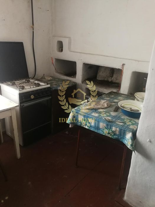 Продам затишний дерев'яний будинок, Касне