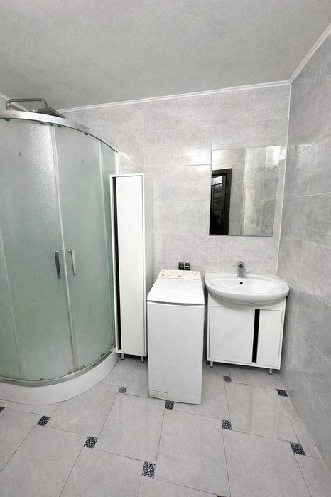 Продаж квартири 2к Вишенька ТОРГ 3 поверх купити двокімнатну квартиру