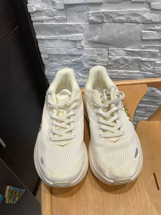 Hoka Bondi 9 rozmiar 38