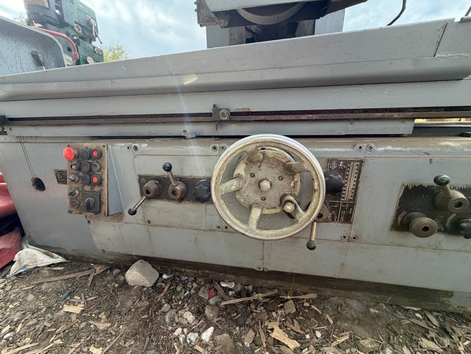 Плоскошлифовальный станок ЗБ722