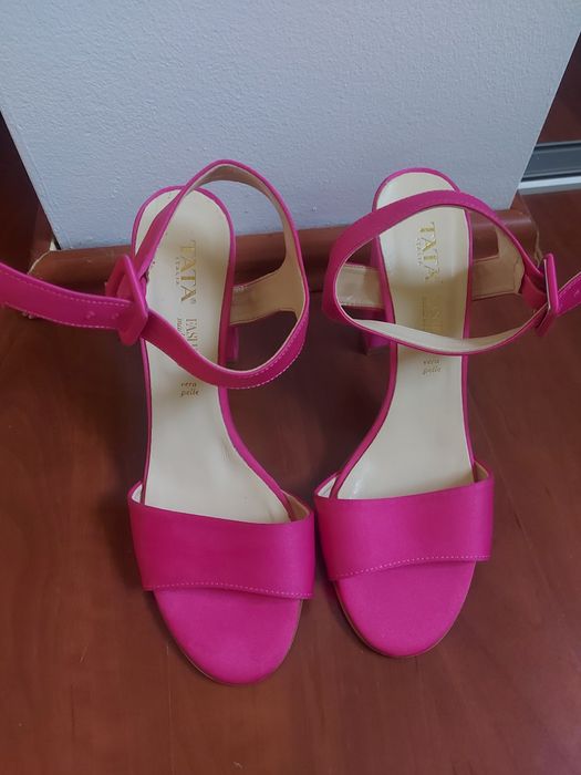 Sandały różowe na obcasie