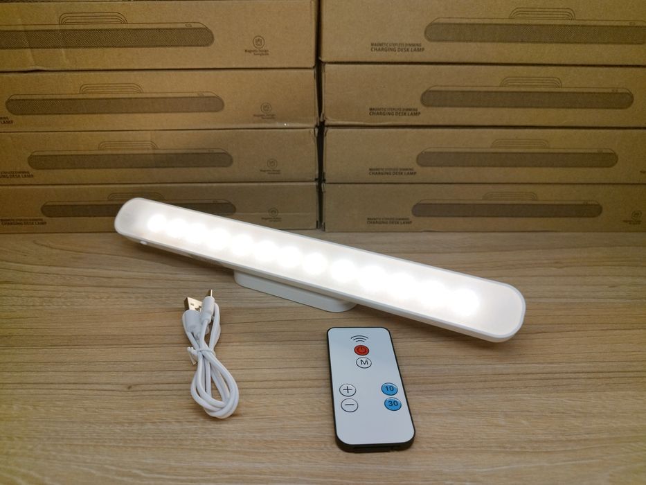 LED Світильник, LED лампа з пультом керування (акумуляторна, магнітна)