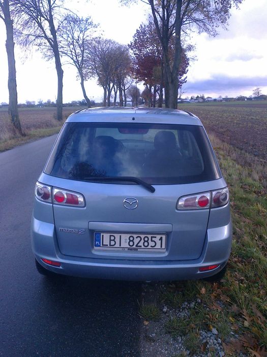 Mazda 2 1,4b + lpg 2006r.