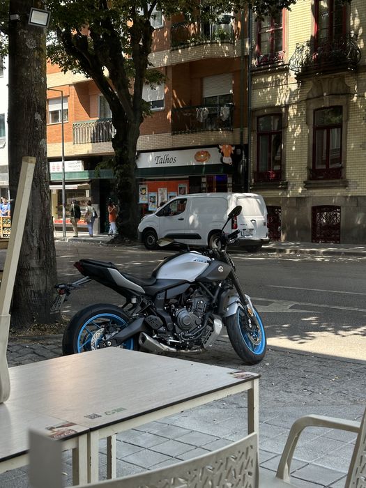 MT-07 2025 — 35 kW | Apenas 3.100 km
