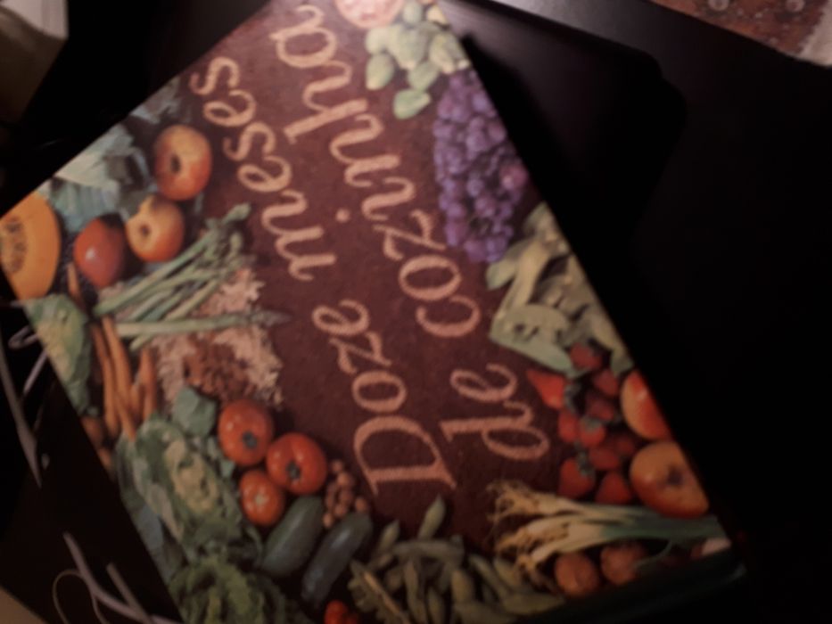 livro de costura e de cozinha  dos anos 70