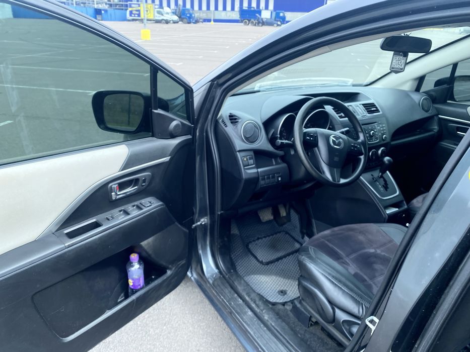Продам Mazda 5 газ/ бензин 2012