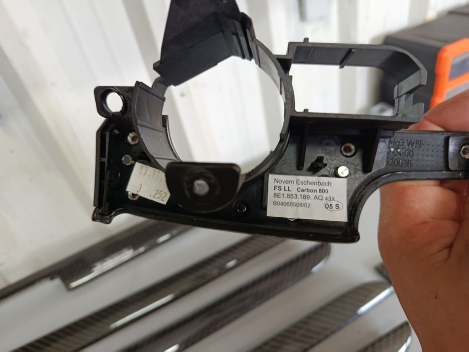 Trins/frisos em Carbono originais Audi A4 B7