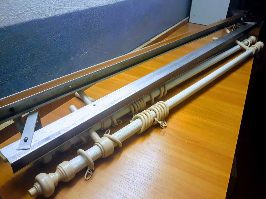 Карнизи:Пластик/Метал