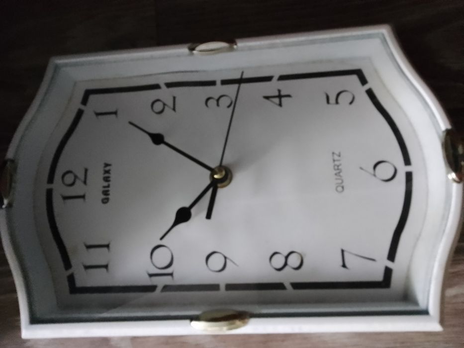 Електроний годинник