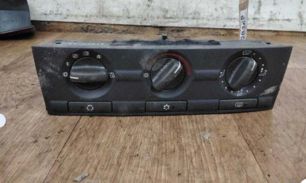 Volvo zap4astunu v40 98 00