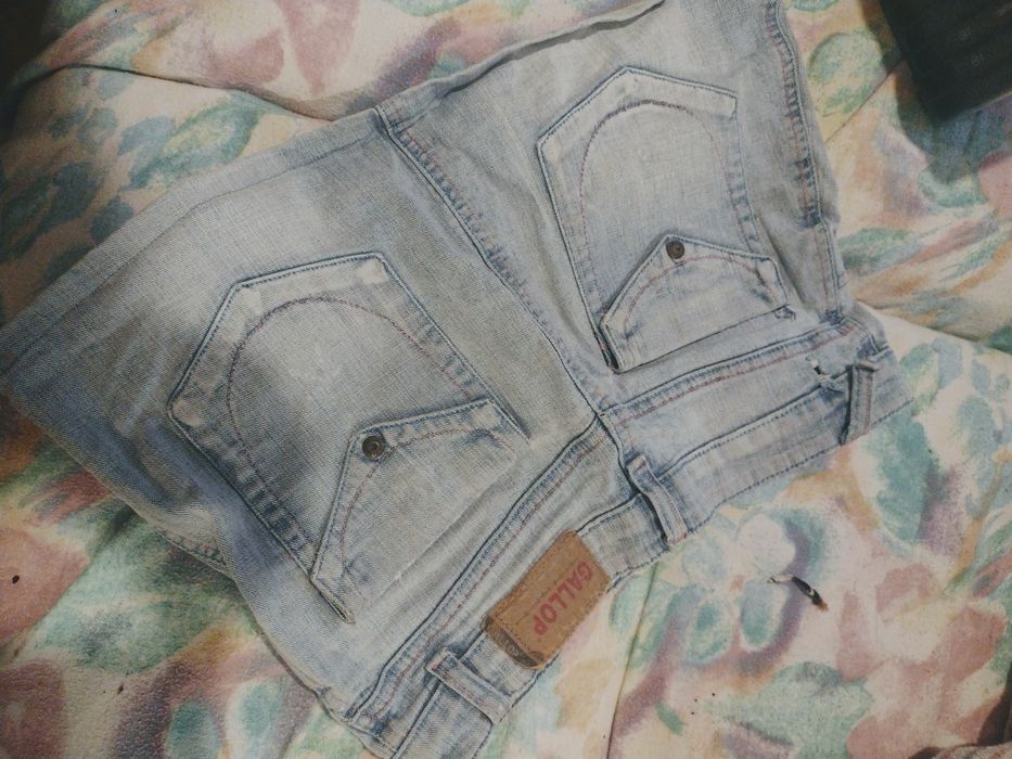 Spódniczka biodrówka