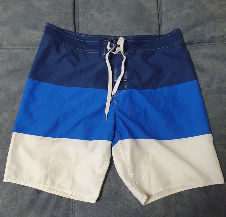 Продам шорти  Review