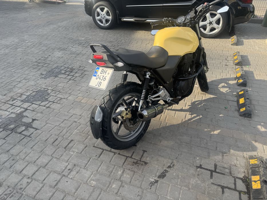 Продам Honda cb500