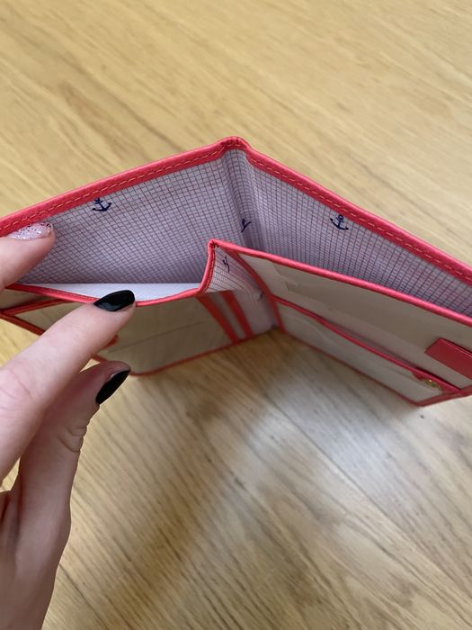 WYPRZEDAŻ Etui na dokimenty, portfel na dokumenty do podróźy malinowy