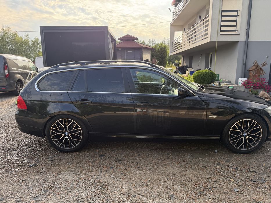 Bmw E91 2.0i 177km
