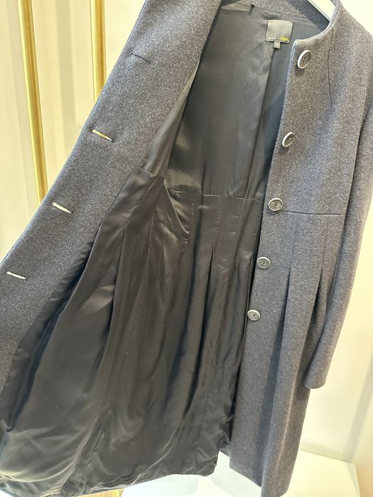 Пальто Fendi архівна модель, вовна, розмір S (38) — zdjęcie 4