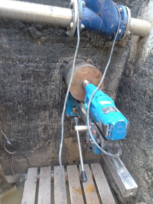 Diamentowe cięcie i wiercenie  betonu, otwory w betonie i cegle