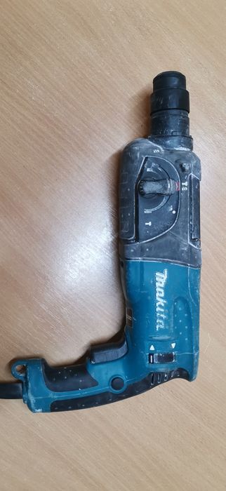 Makita Hr2470 перфоратор оріджинал