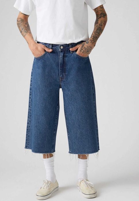 Levi’s Шорти Baggy / 478 Baggy Capri Кюлоти