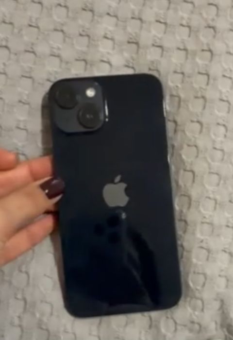 Продам IPhone 14