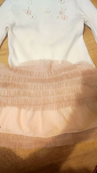 Продам плаття  для дівчинки